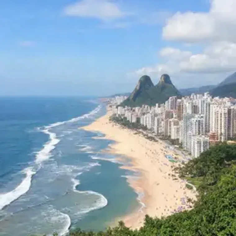 Copacabana Beach beach guide for foreign travelers: costs, routes and planning tips