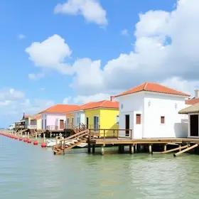 Hospedagem barata em Porto de Galinhas para turistas estrangeiros: o que saber antes de viajar