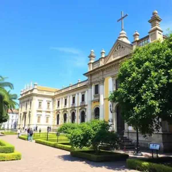Guided visit to Centro Histórico de Florianópolis: how to book and compare options