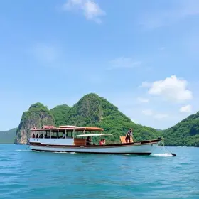 Boat to Angra dos Reis islands transportation guide: complete Brazil travel guide