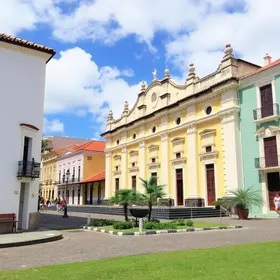 Centro Histórico de Salvador cultural travel guide: costs, routes and planning tips