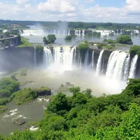 Passeios perto de mim em Foz do Iguaçu: onde fica, como chegar e o que fazer