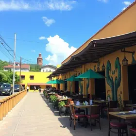 Restaurantes perto de Museu Afro Brasil: melhores opções para o seu roteiro